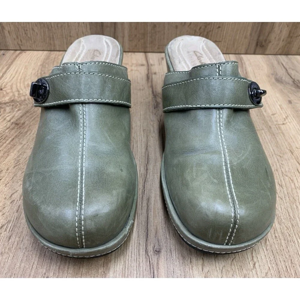 Clarks Artisan Leather Wedge Mule Clogs Women's 9M Olive Green Comfort Slip On